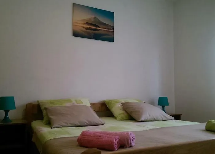 Ledenko Apartment *