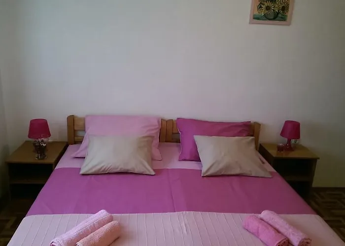 Ledenko Apartment Kastela